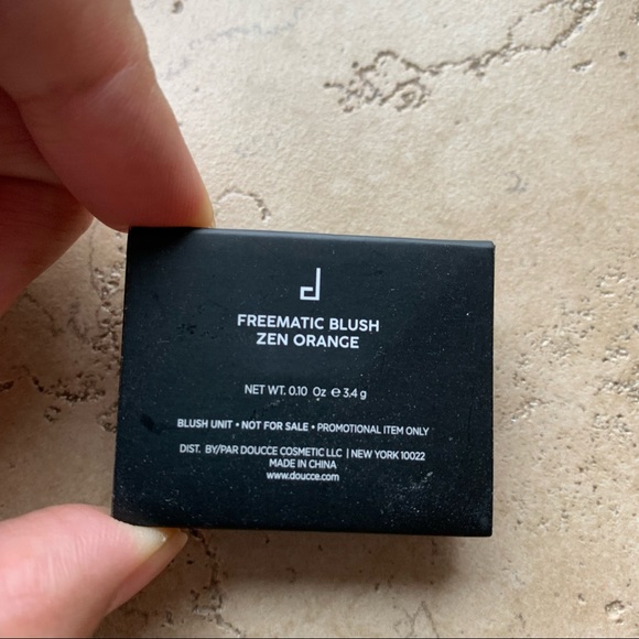 NWT cheek blush makeup bundle - Picture 3 of 5